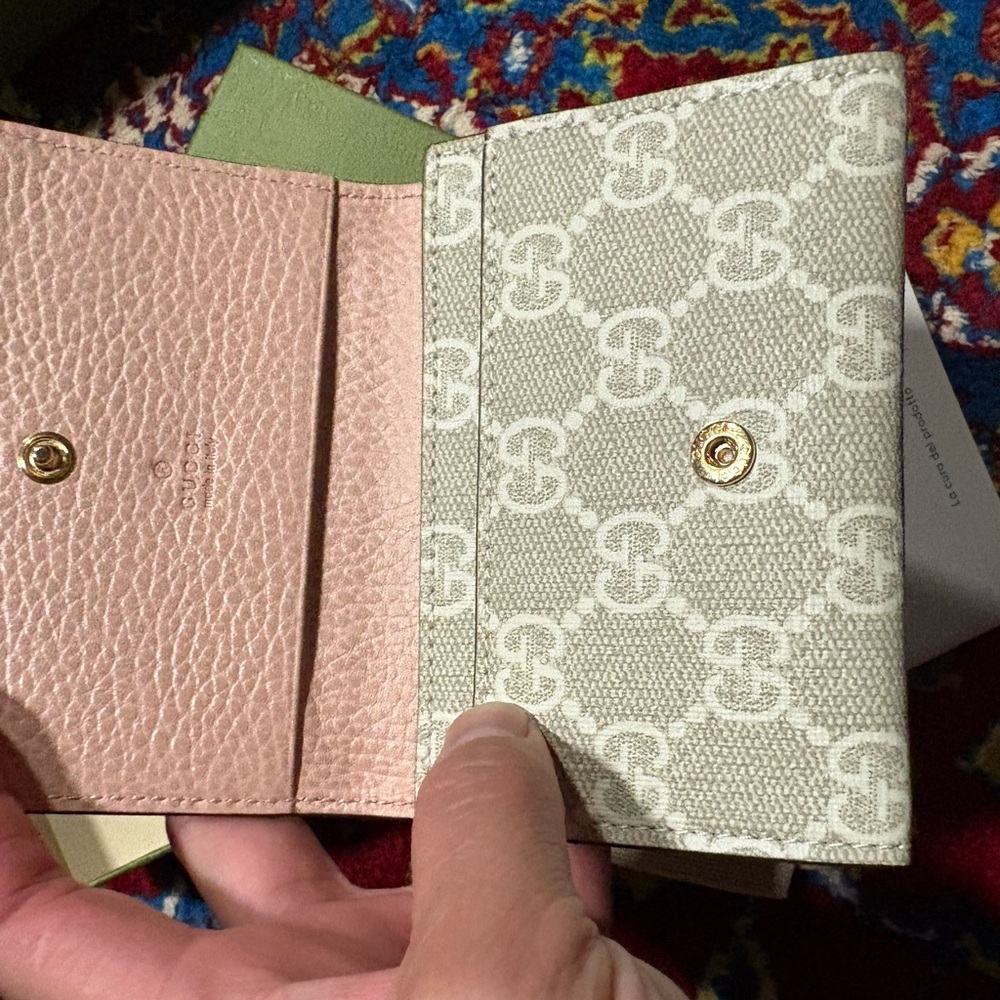 Gucci Pink Leather Wallet - Picture 3 of 7